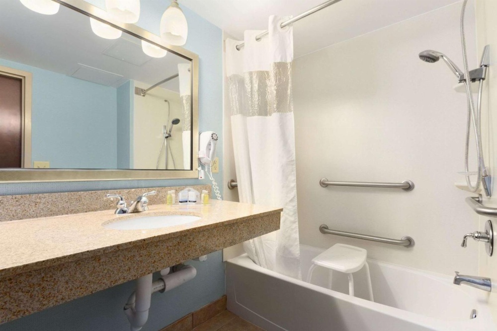 Wingate by Wyndham Fayetteville NC  Main image